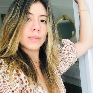 Meet your Posher, Julieta